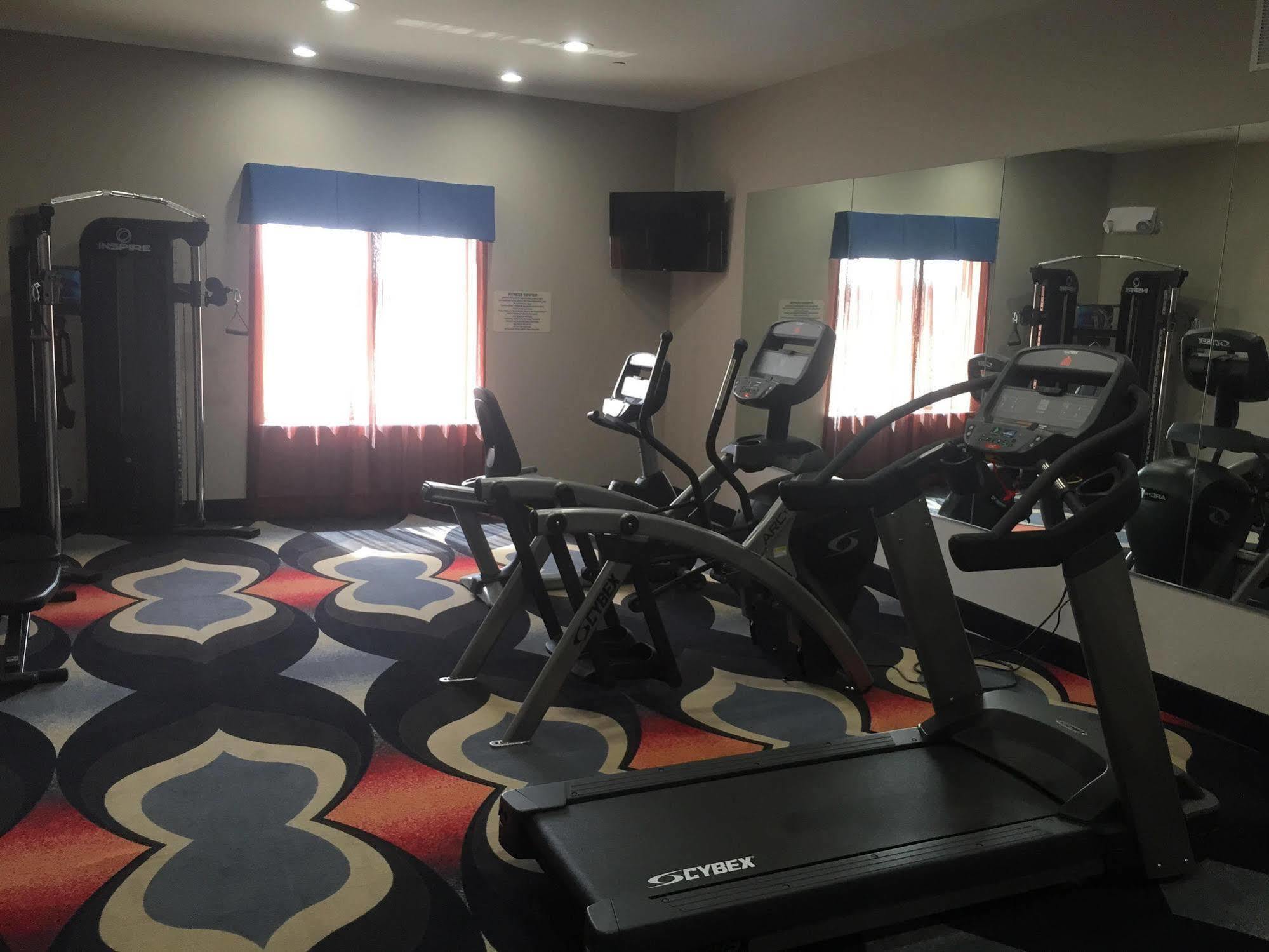 Mainstay Suites Odessa Buitenkant foto