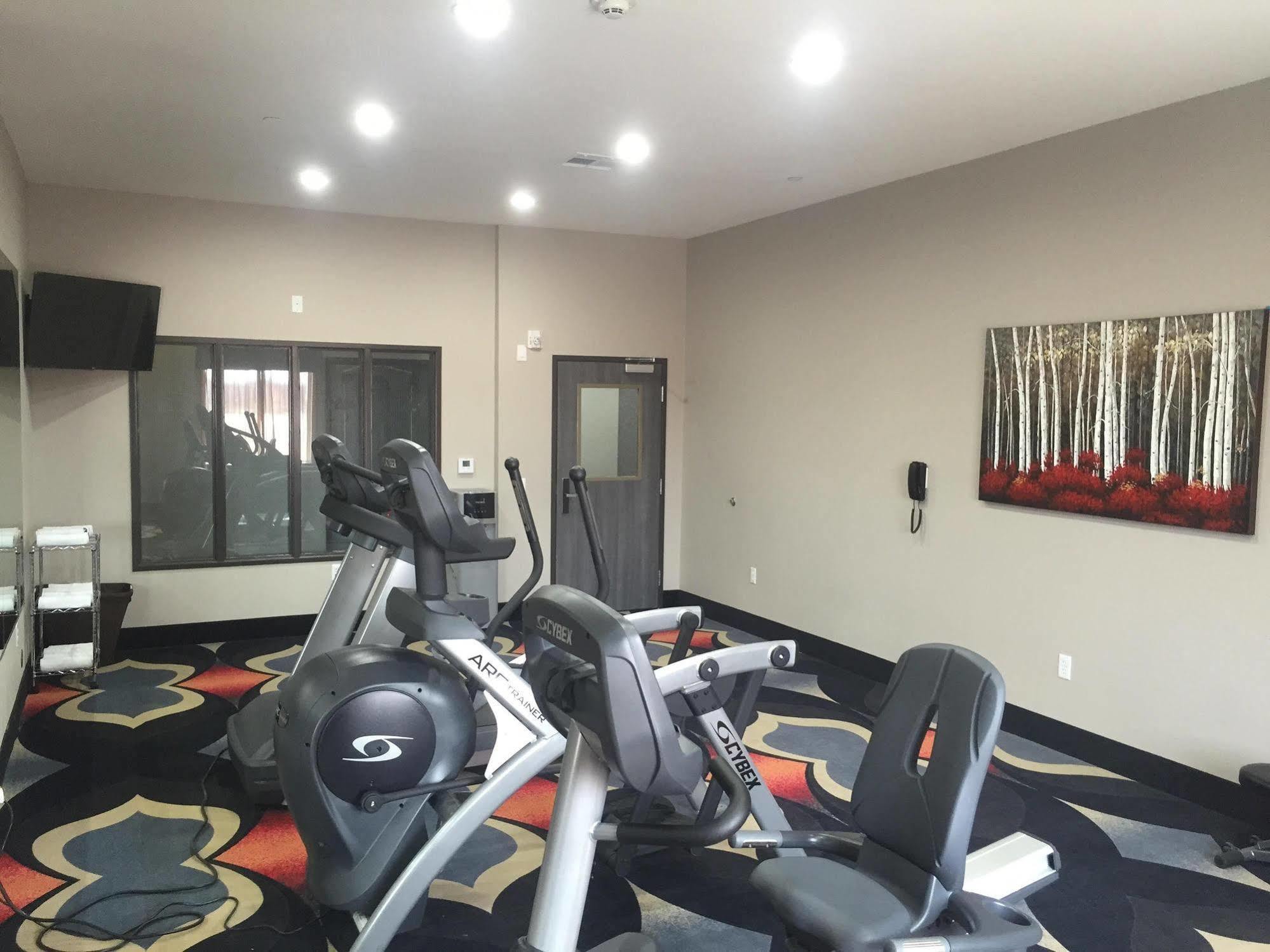 Mainstay Suites Odessa Buitenkant foto